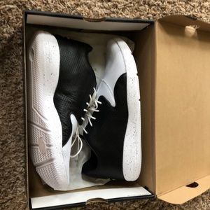 White and black Jordan Eclipse size 11